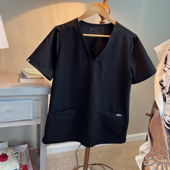 Figs Casma scrub top L - Picture 3 of 3